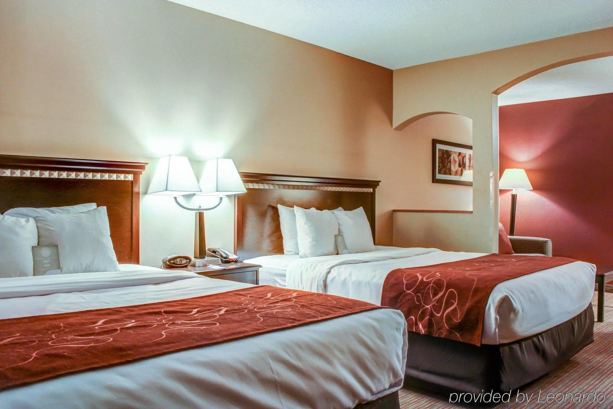 Hotel Spark By Hilton Airport 3*