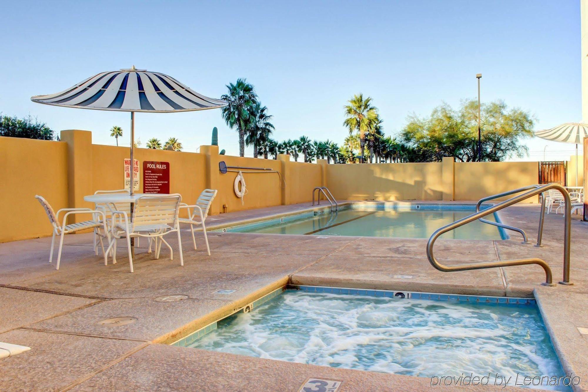 Spark By Hilton Airport 3* Tucson