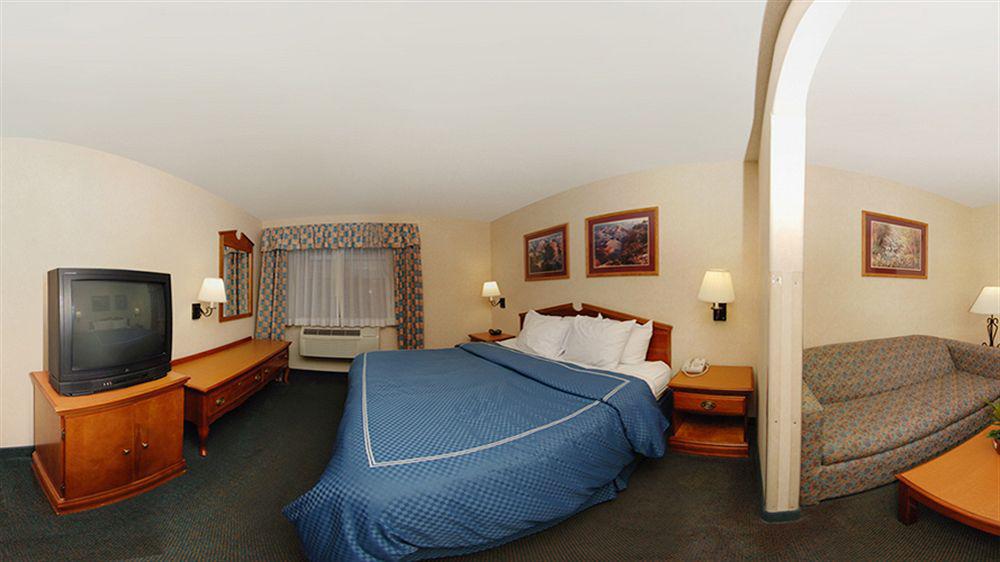 Hotel Spark By Hilton Airport Tucson